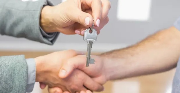 Remise des clés et transmission de garantie décennale lors d'une vente immobilière